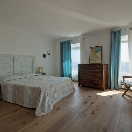 B&B Tre Finestre Sul Mare Гроттамаре Номер фото